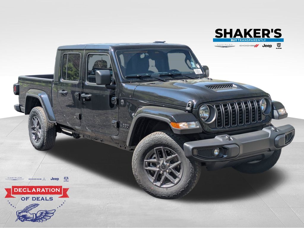 2026 Jeep Gladiator Sport S Auto's photo