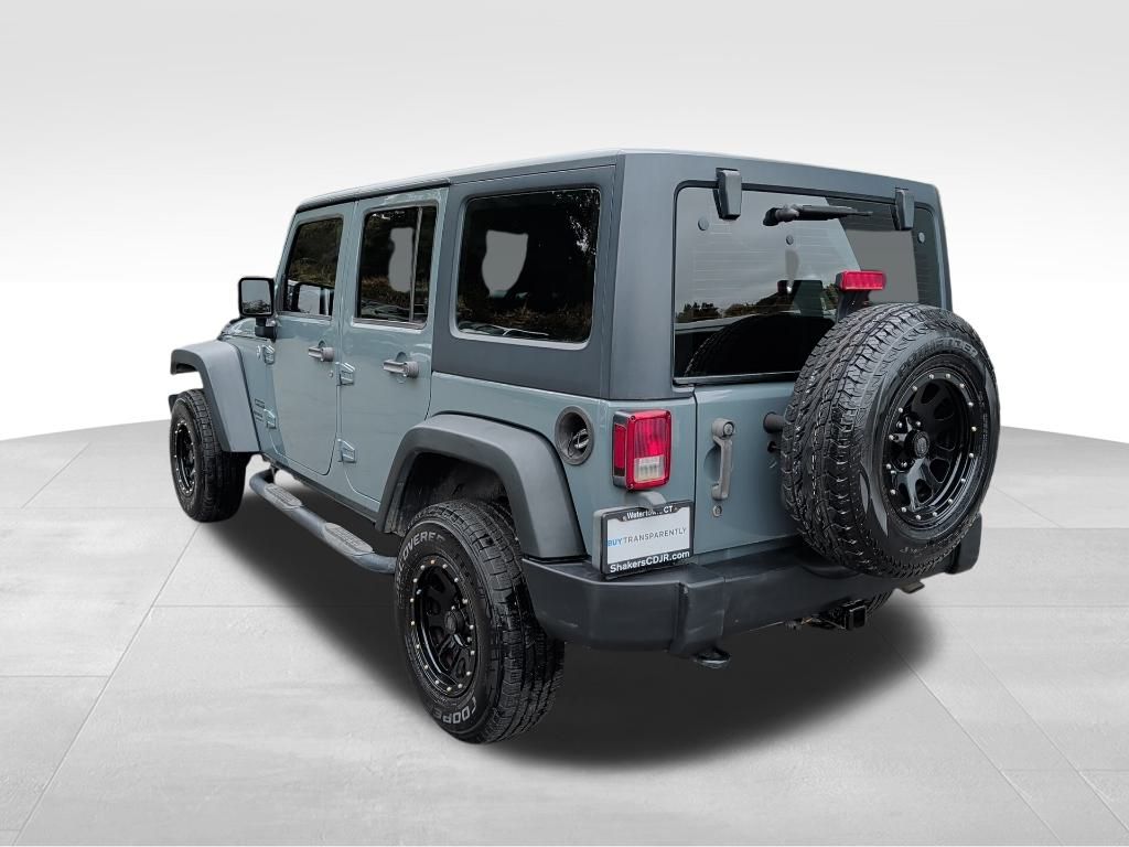 2014 Jeep Wrangler Unlimited Sport photo 3