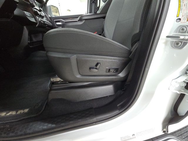 2024 RAM Ram 3500 Pickup Big Horn - Photo 14
