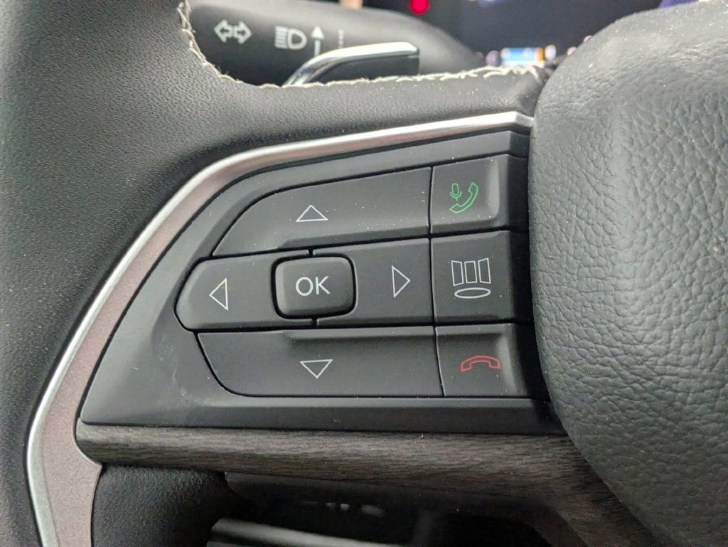 2026 Jeep Grand Cherokee Laredo - Photo 15