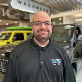 Staff member Vinny Valenti from ID_c0898e01fbb3