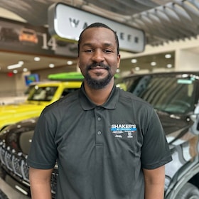 Staff member Edward Brown from ID_c0898e01fbb3