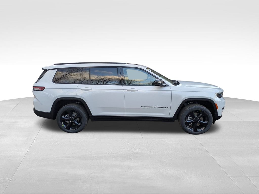 New 2025 Jeep Grand Cherokee L ALTITUDE X 4X4 Sport Utility