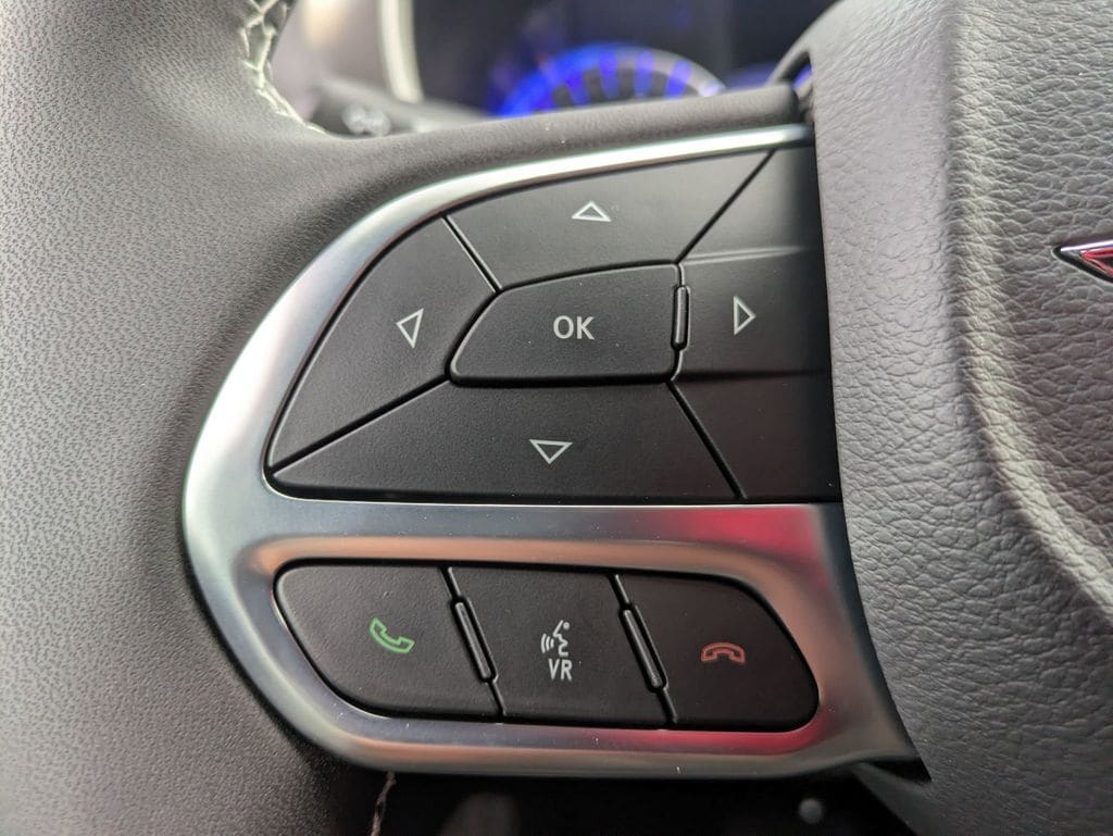 2026 Chrysler Pacifica Select - Photo 15