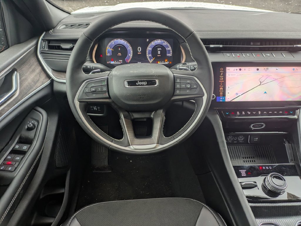 2026 Jeep Grand Cherokee Laredo - Photo 14
