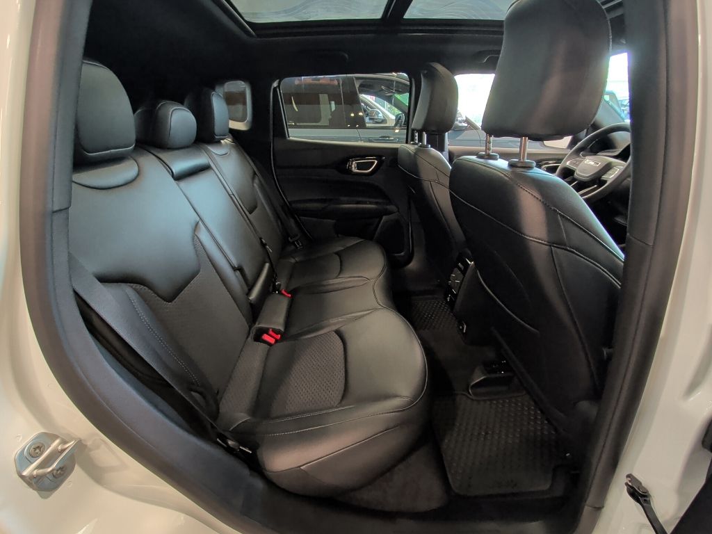 2026 Jeep Compass Altitude - Photo 13