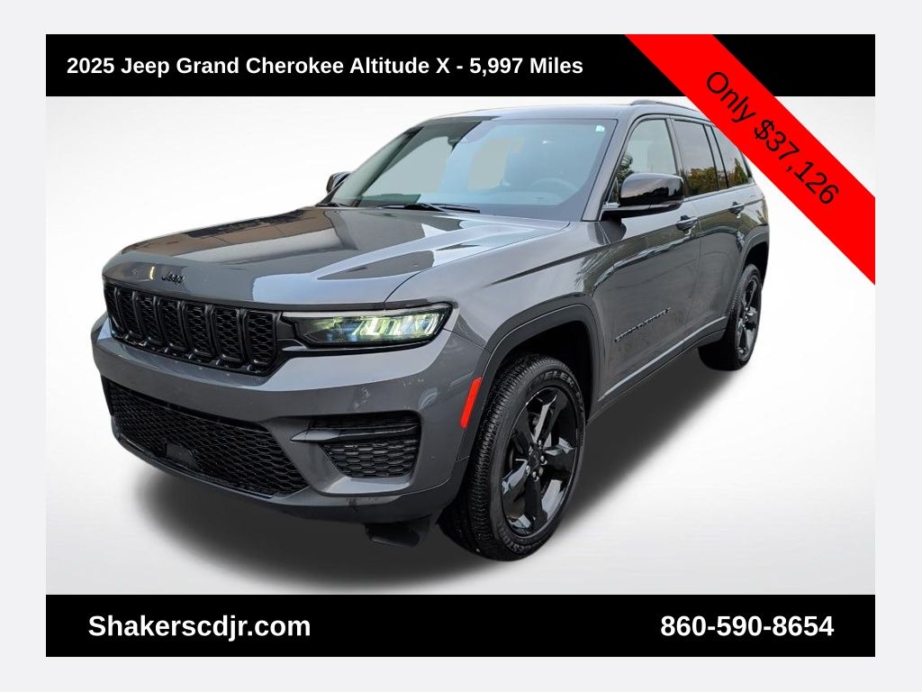 2025 Jeep Grand Cherokee Altitude's photo