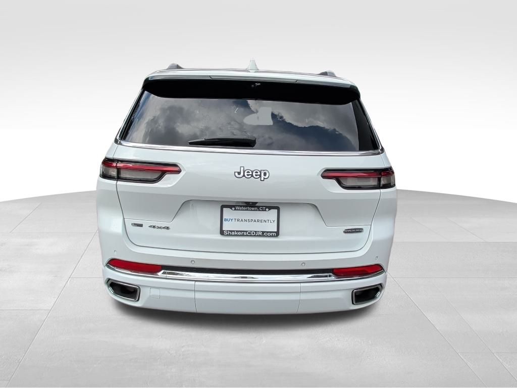 2022 Jeep Grand Cherokee Overland photo 4