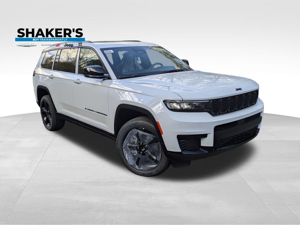 2025 Jeep Grand Cherokee L Altitude's photo