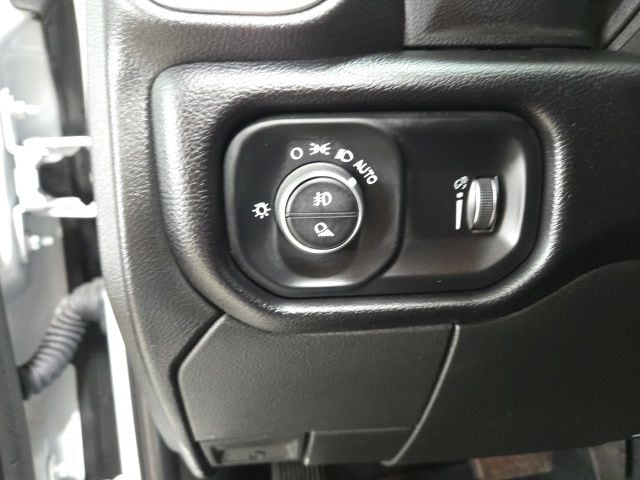 2024 RAM Ram 3500 Pickup Big Horn - Photo 16