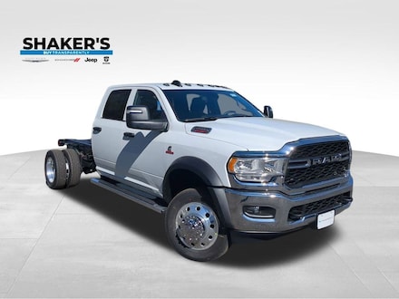 2024 Ram 5500 Chassis Cab 5500 TRADESMAN CHASSIS CREW CAB 4X4 60' CA Pickup
