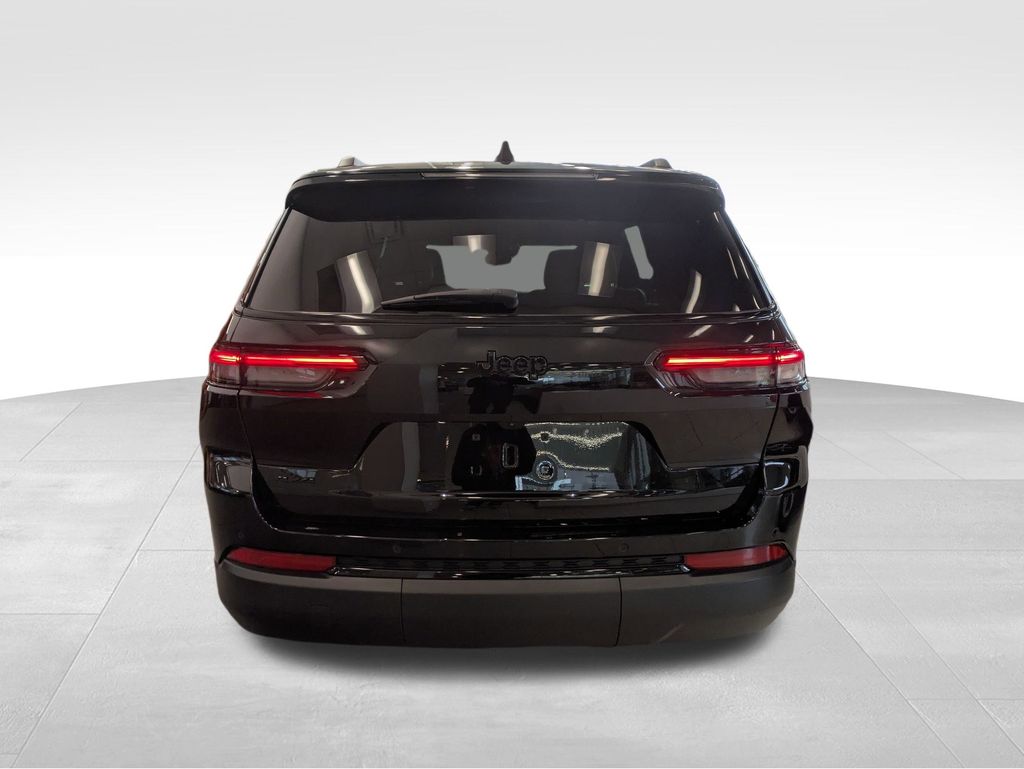 2024 Jeep Grand Cherokee Altitude X photo 2