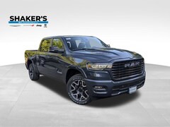 2025 Ram 1500 LARAMIE CREW CAB 4X4 5'7 BOX Pickup