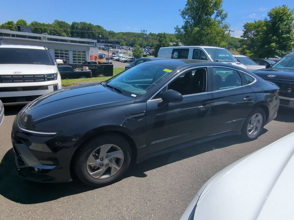 2026 Hyundai Sonata SE - Photo 6
