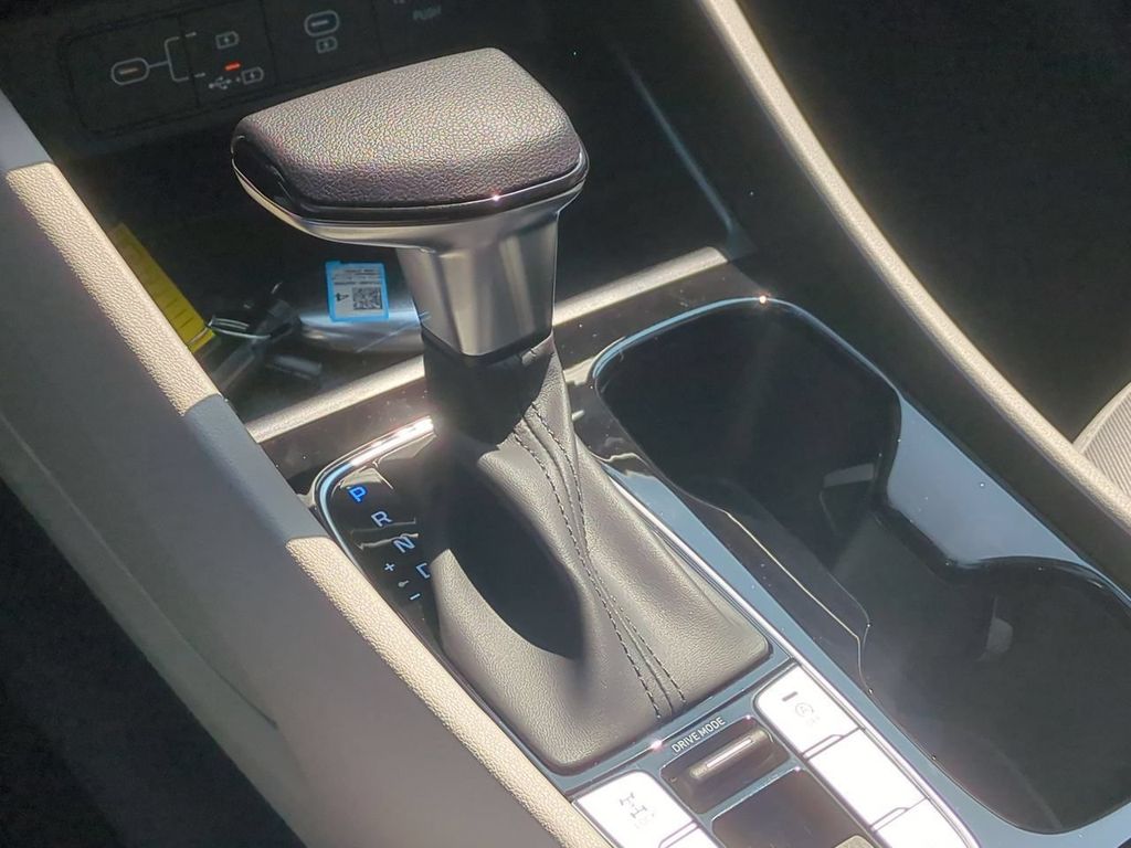 2026 Hyundai Tucson SE - Photo 17