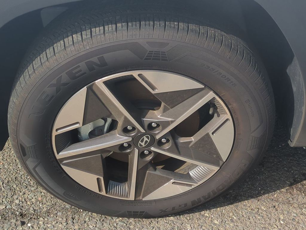 2025 Hyundai Tucson SEL Convenience - Photo 9