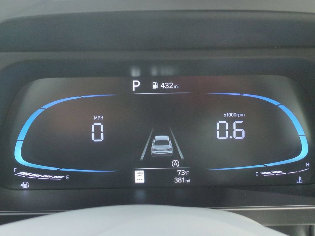 2026 Hyundai Elantra SE - Photo 16