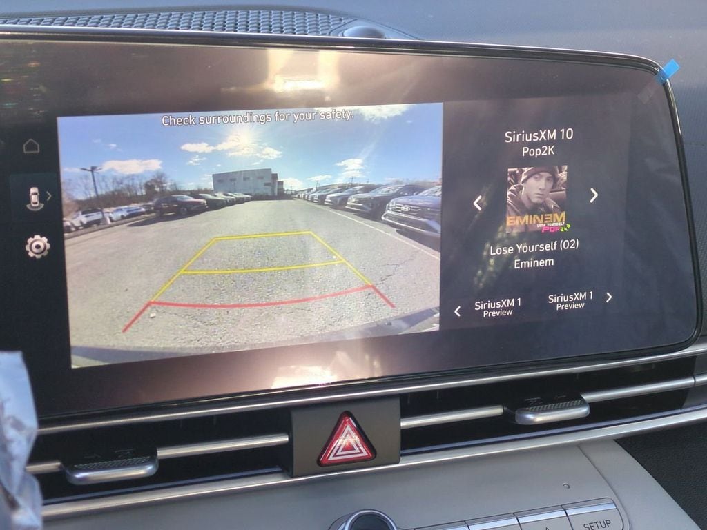 2025 Hyundai Elantra Limited - Photo 20