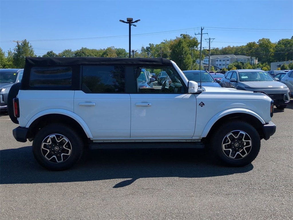 Used 2021 Ford Bronco 4-Door Outer Banks with VIN 1FMDE5BH8MLB03900 for sale in Watertown, CT