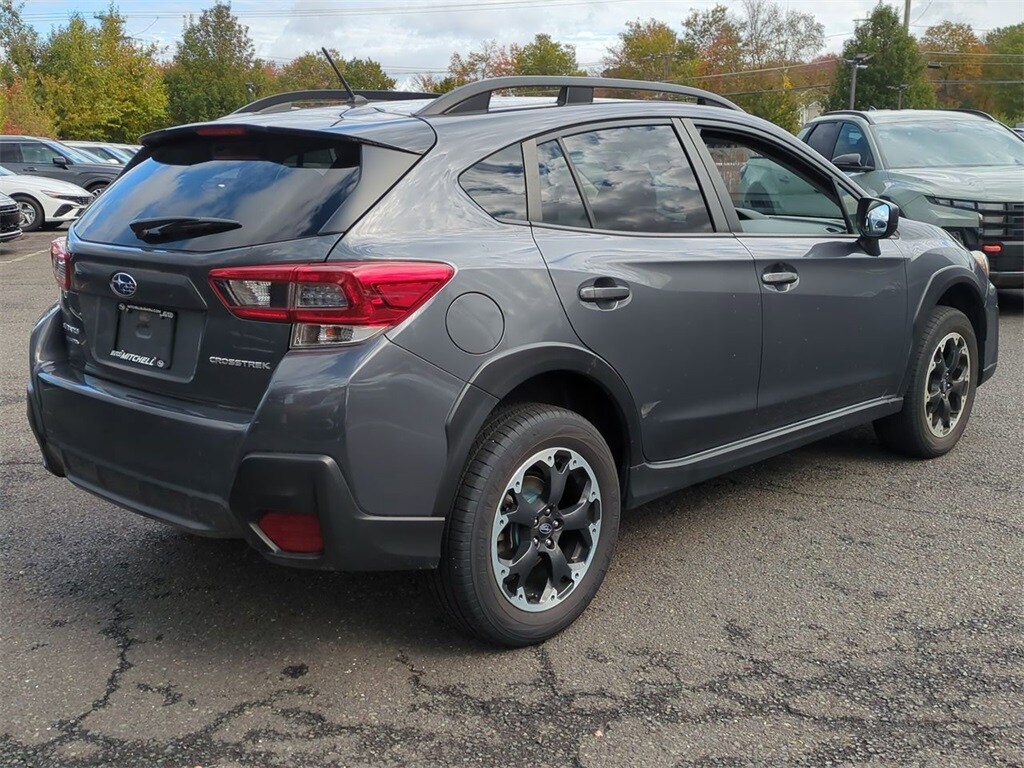 2023 Subaru Crosstrek Base photo 2