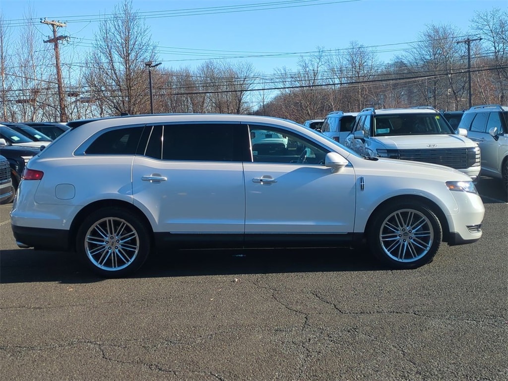 Used 2015 Lincoln MKT EcoBoost SUV
