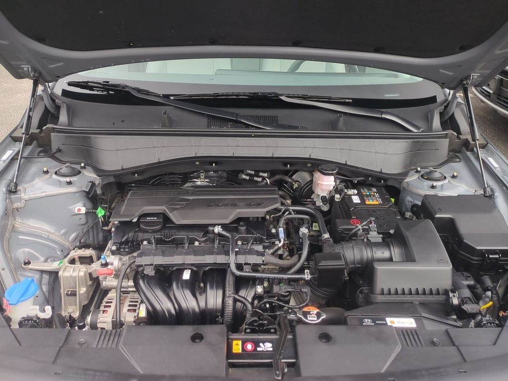 2024 Hyundai Kona SE - Photo 28