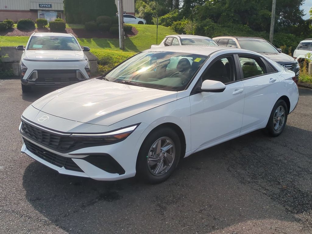 2026 Hyundai Elantra SE - Photo 7