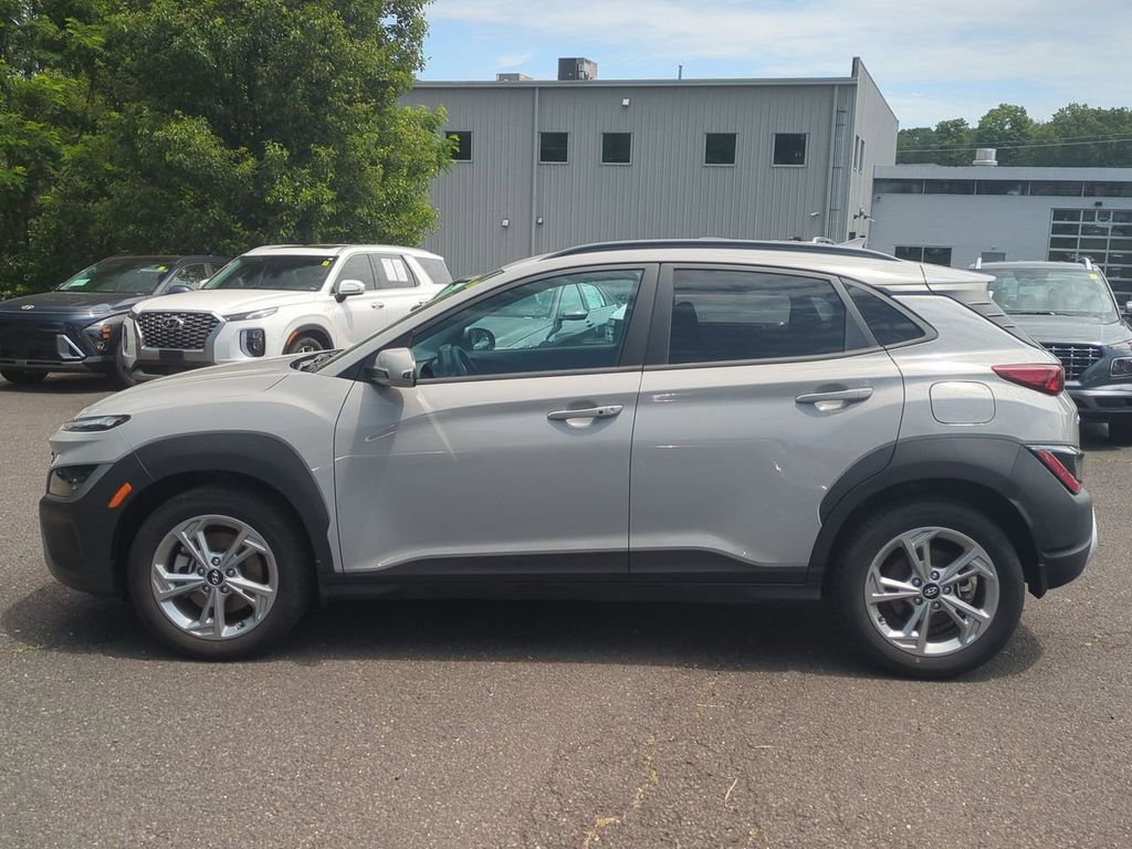 2023 Hyundai Kona SEL - Photo 6