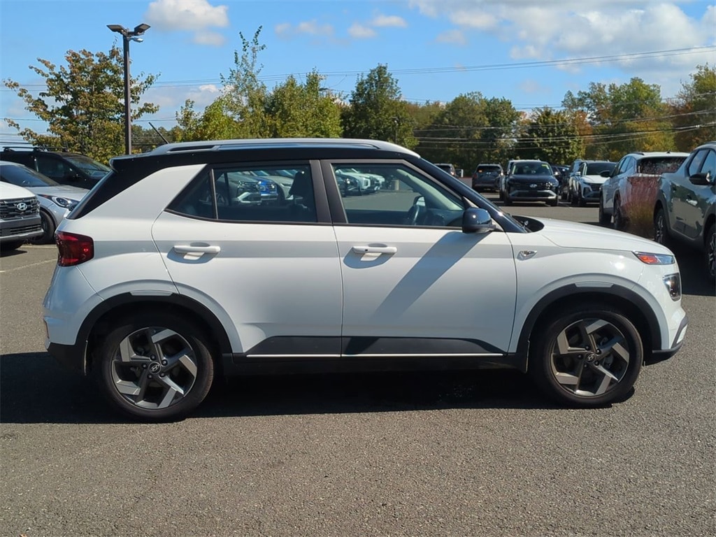 Certified 2024 Hyundai Venue Limited SUV