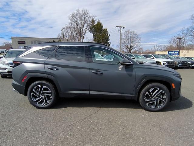 2025 Hyundai Tucson Limited photo 2