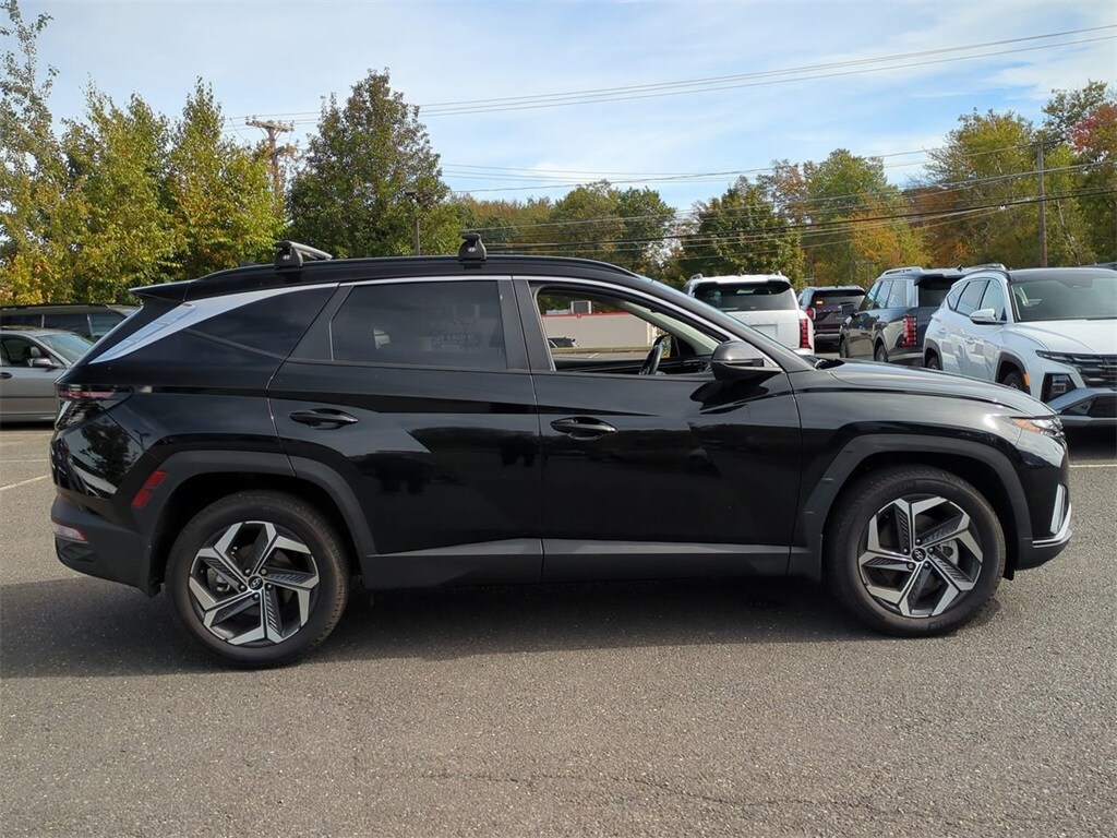 2023 Hyundai Tucson SEL Convenience photo 2