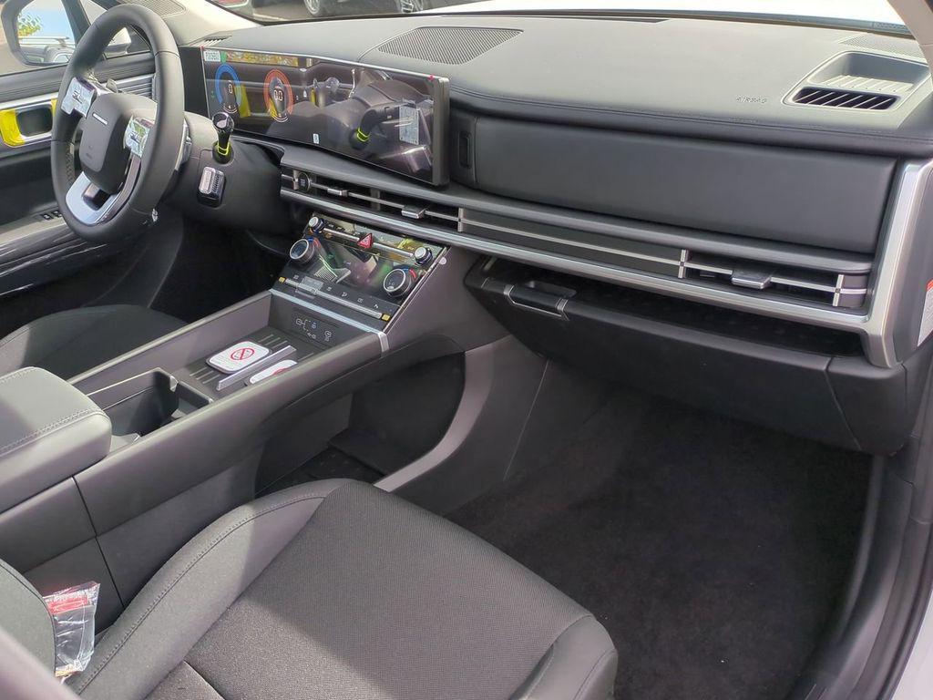 2026 Hyundai Santa Fe SE - Photo 28