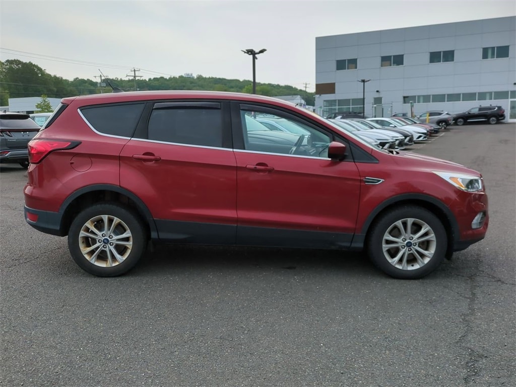 Used 2019 Ford Escape SE with VIN 1FMCU9GDXKUB91710 for sale in Watertown, CT