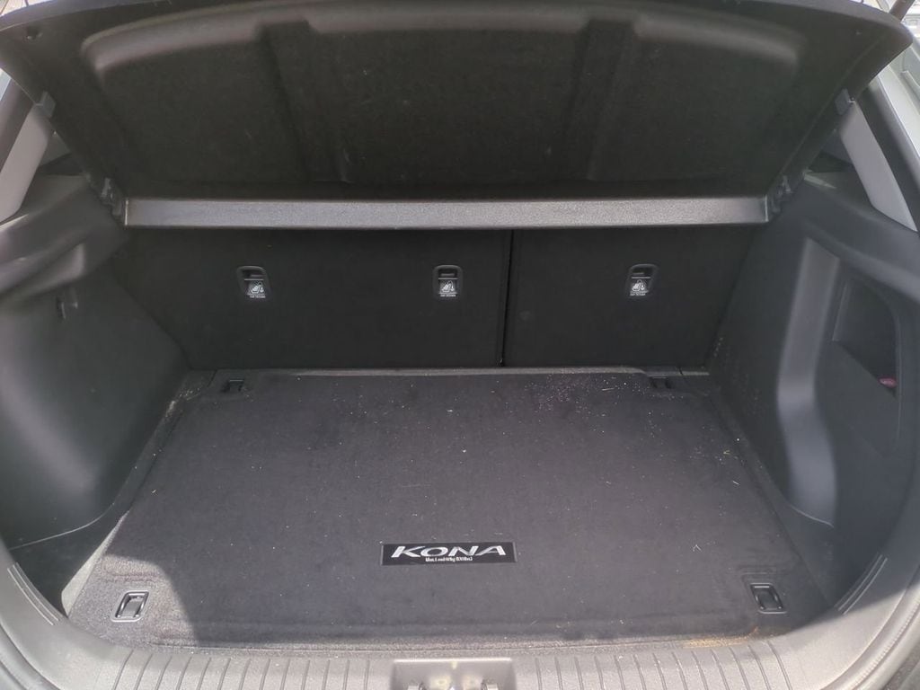 2023 Hyundai Kona SEL - Photo 23