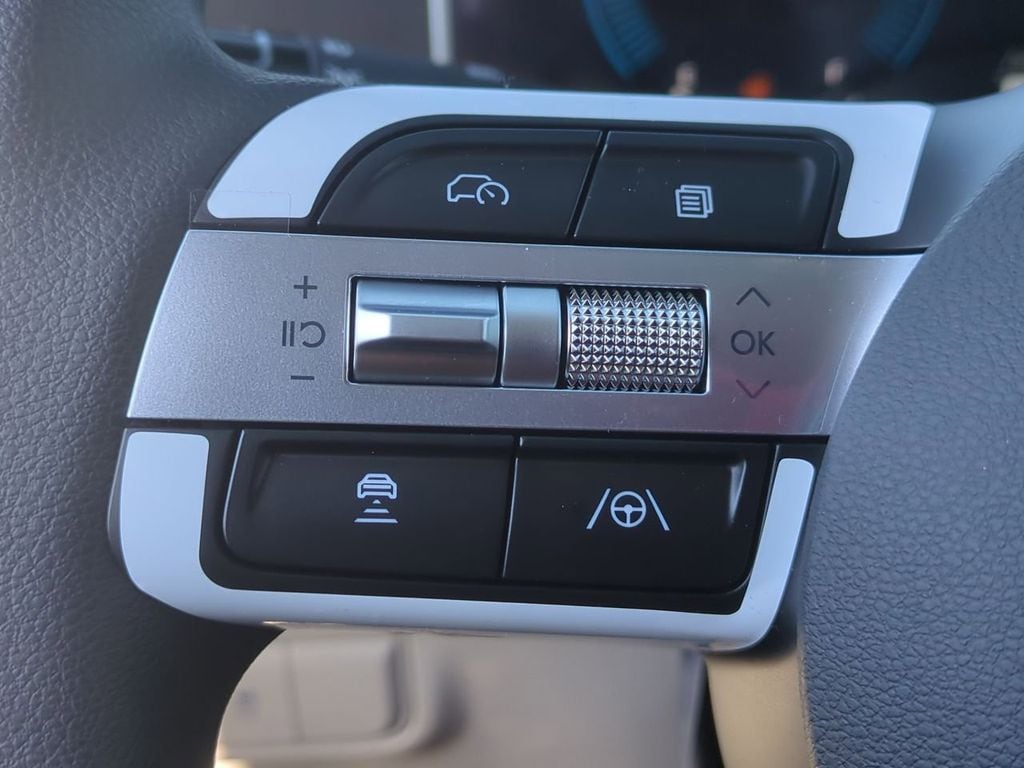 2026 Hyundai Tucson SE - Photo 14