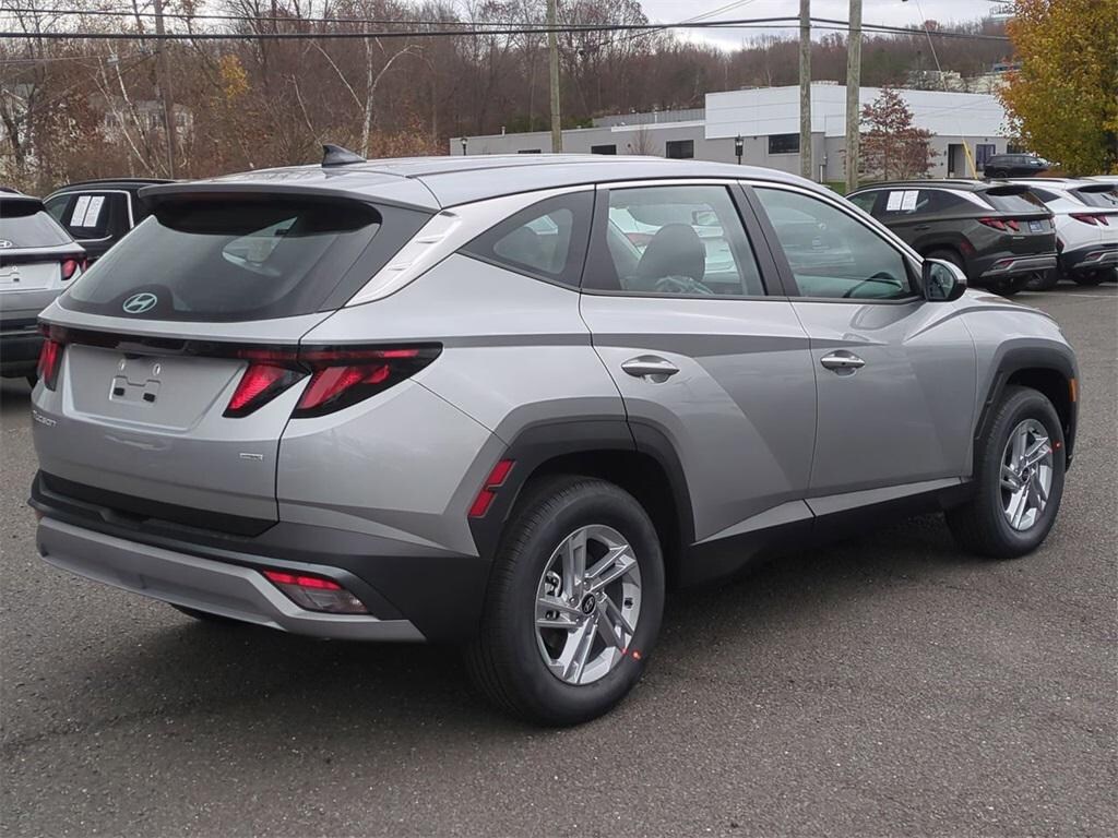 New 2026 Hyundai Tucson SE AWD SUV