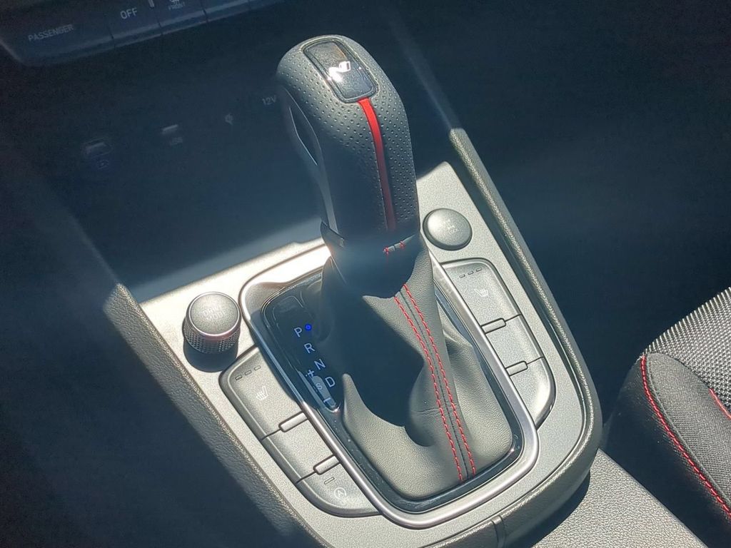 2023 Hyundai Kona N Line - Photo 17