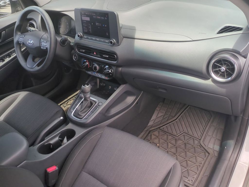 2023 Hyundai Kona SEL - Photo 26