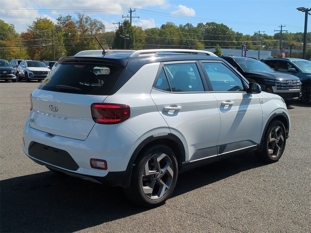 Certified 2024 Hyundai Venue Limited SUV