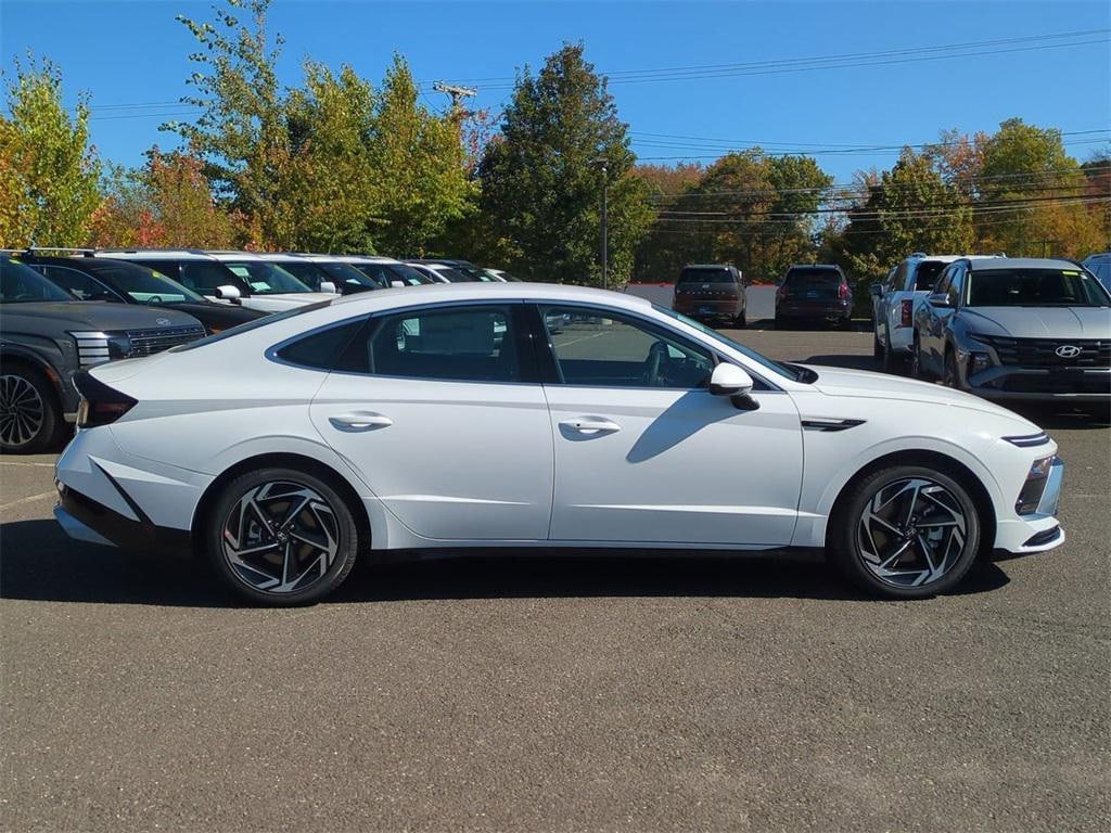 New 2026 Hyundai Sonata SEL Sport Sedan