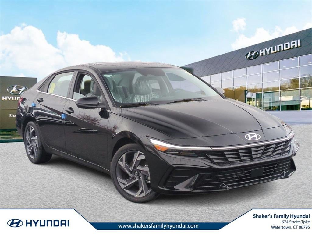 New 2025 Hyundai Elantra Limited Sedan