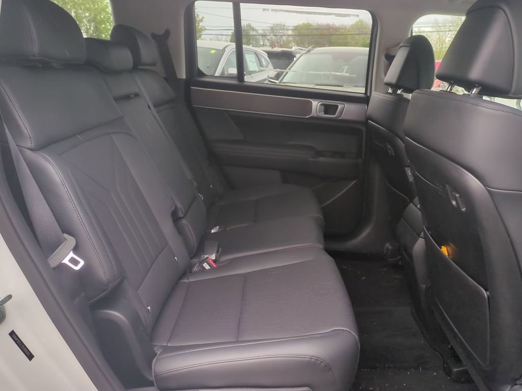 2025 Hyundai Santa Fe XRT - Photo 26