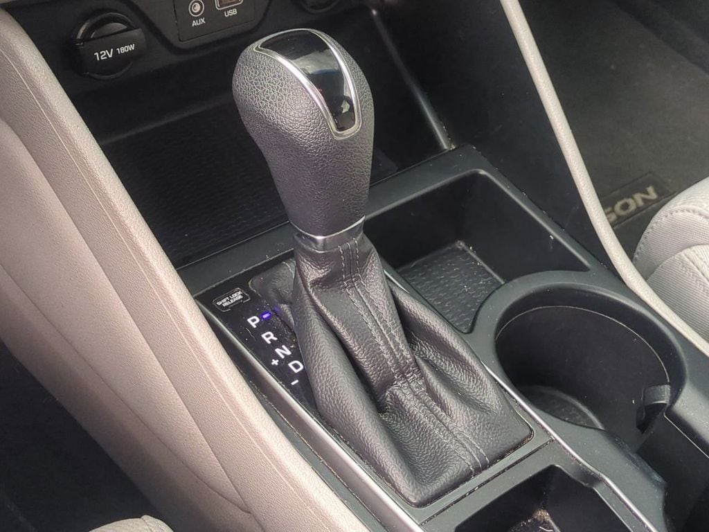 2018 Hyundai Tucson SE - Photo 17