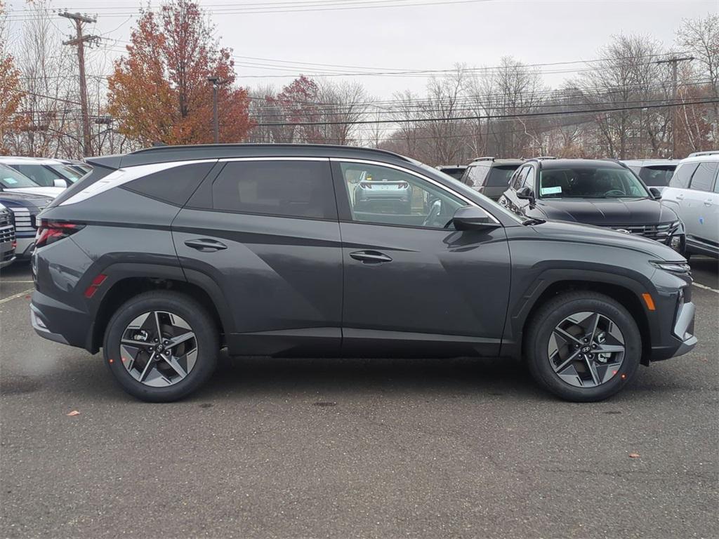 2026 Hyundai Tucson SEL photo 2
