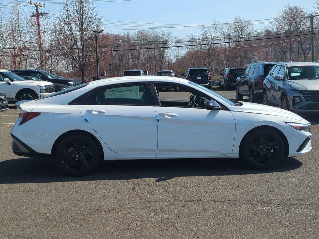 New 2026 Hyundai Elantra SEL Sport Sedan