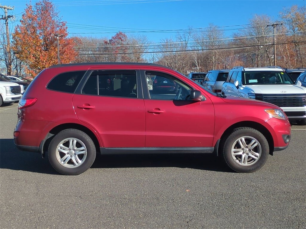 Used 2011 Hyundai Santa Fe GLS SUV
