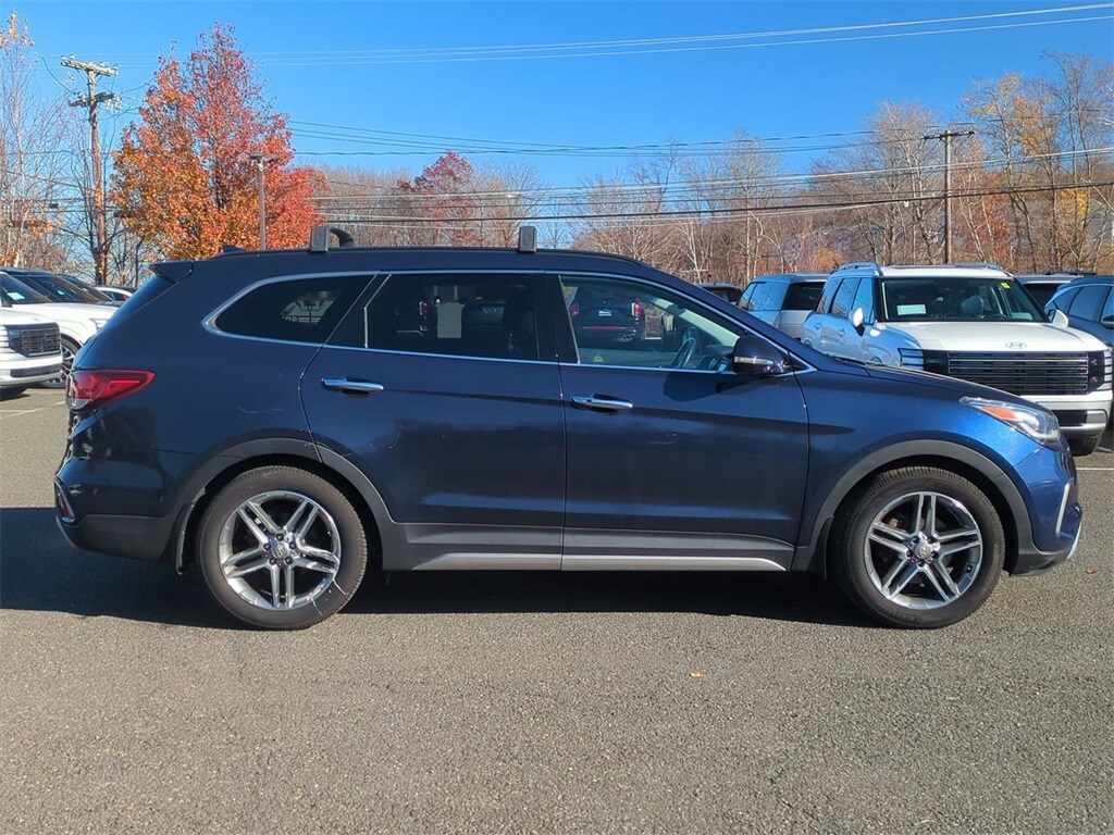 2018 Hyundai Santa Fe Limited Ultimate photo 2
