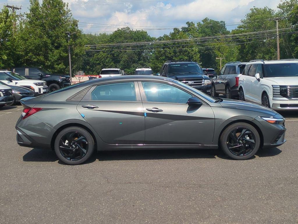 New 2026 Hyundai Elantra SEL Sport Sedan