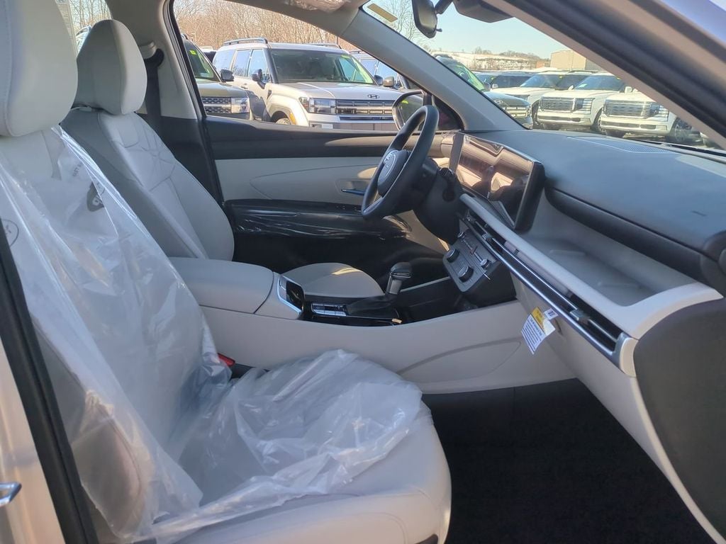 2026 Hyundai Tucson SE - Photo 26