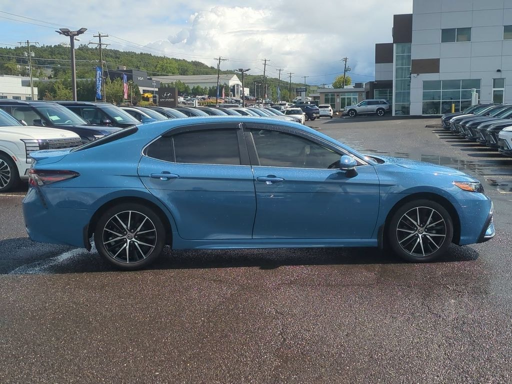Used 2024 Toyota Camry SE Sedan